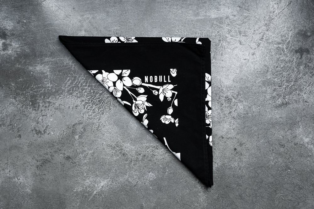 NOBULL (Cherry Blossom) Bandana - Black Cherry Blossom - Ireland (7091QSYZH)